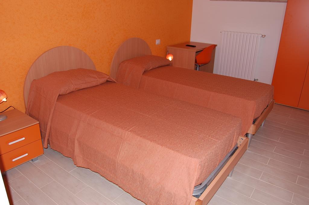 B&B Fenix Trani Rum bild