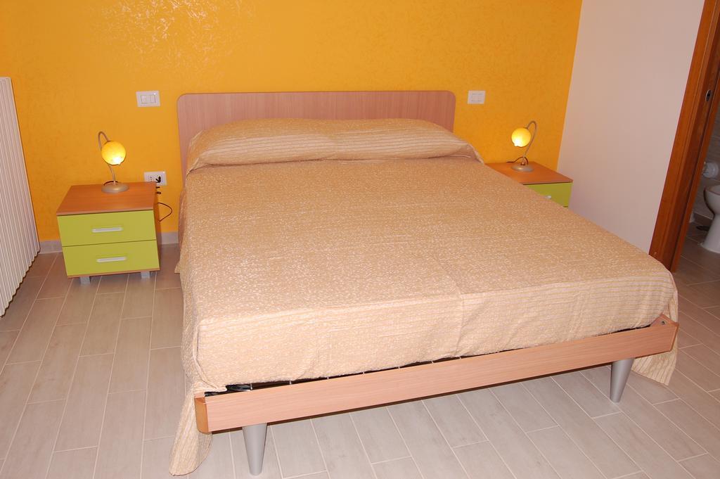 B&B Fenix Trani Rum bild
